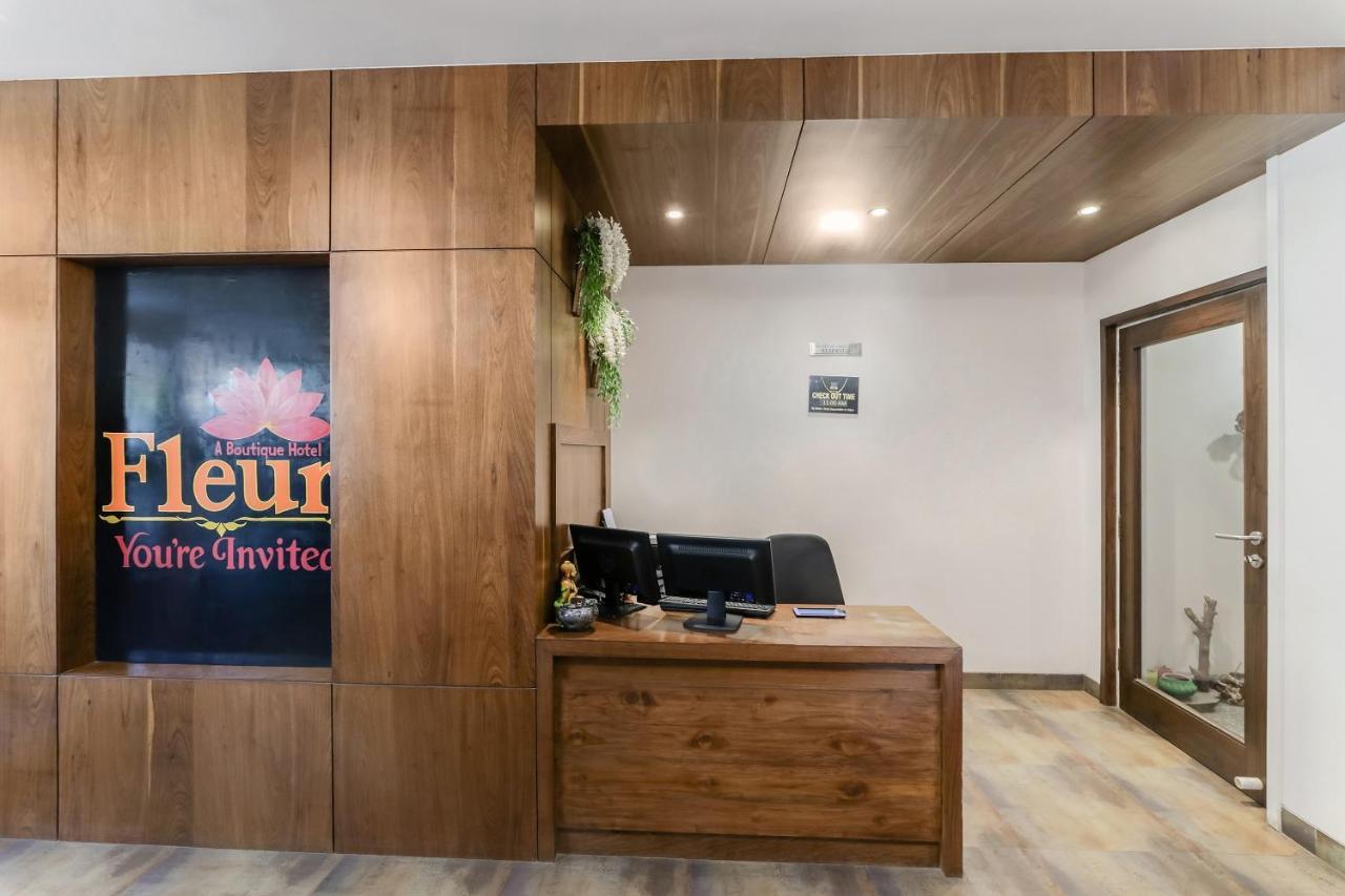 Fleur Hotel Джапур Экстерьер фото