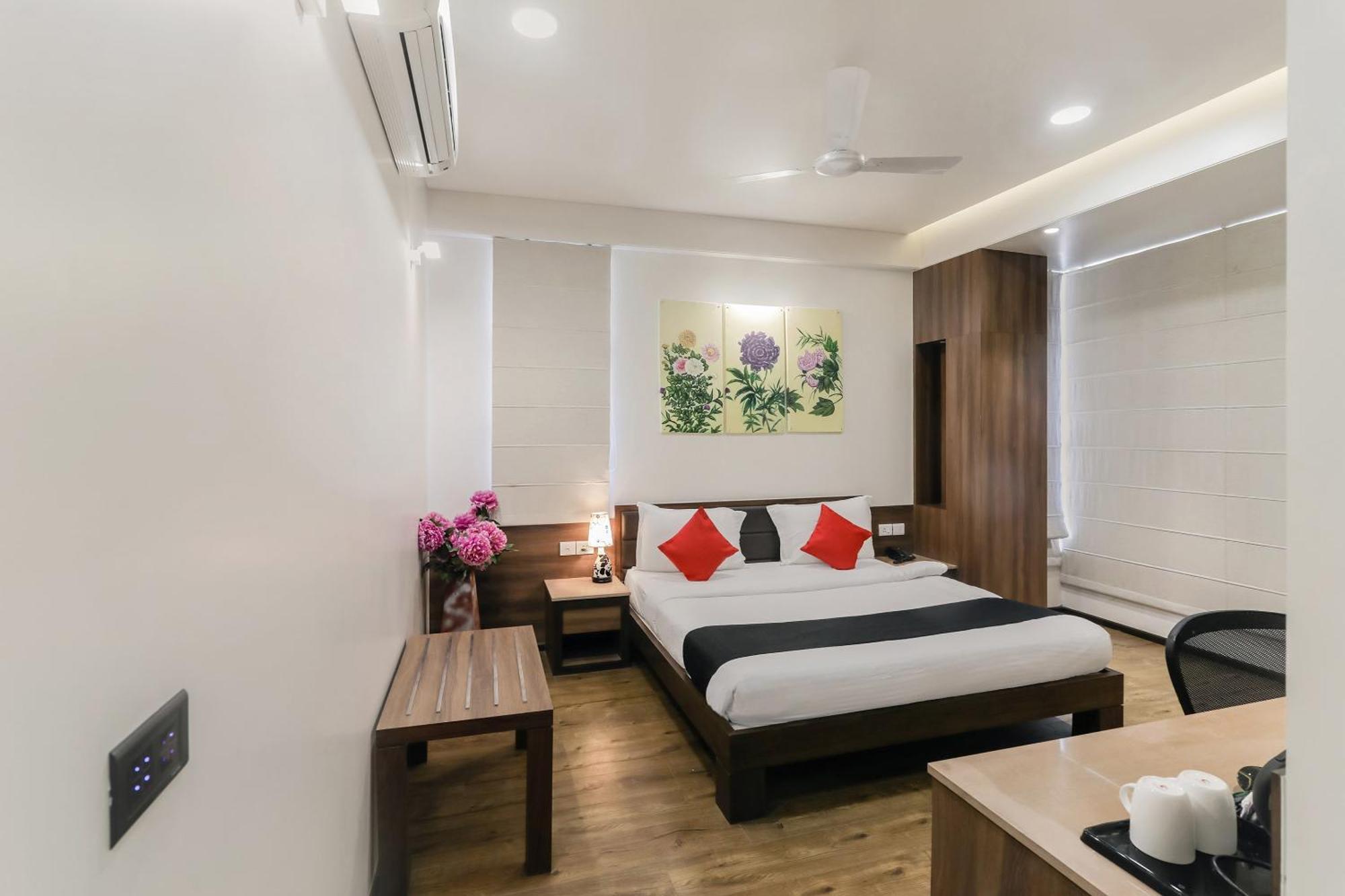 Fleur Hotel Джапур Экстерьер фото